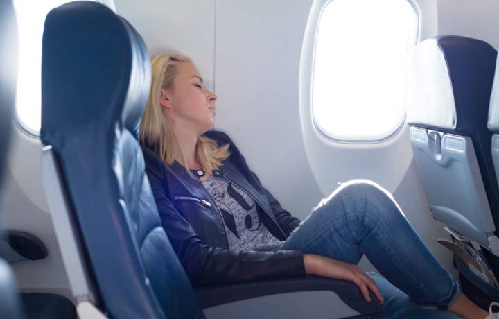 precauciones-para-viajes-en-avion-o--viajes-largos imagen de artículo